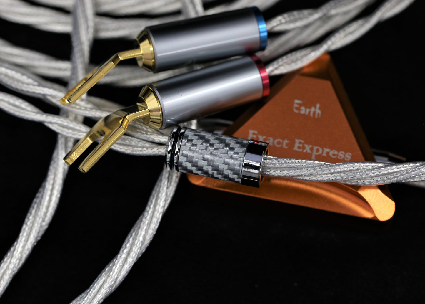 EE Earth 喇叭線