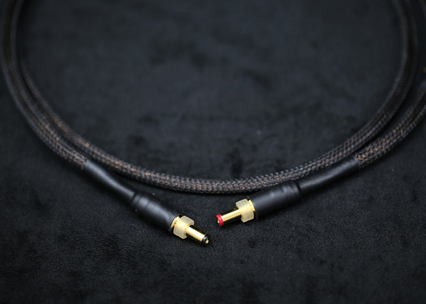 Linger Audio Amber DC Cable 2.1 - 2.5