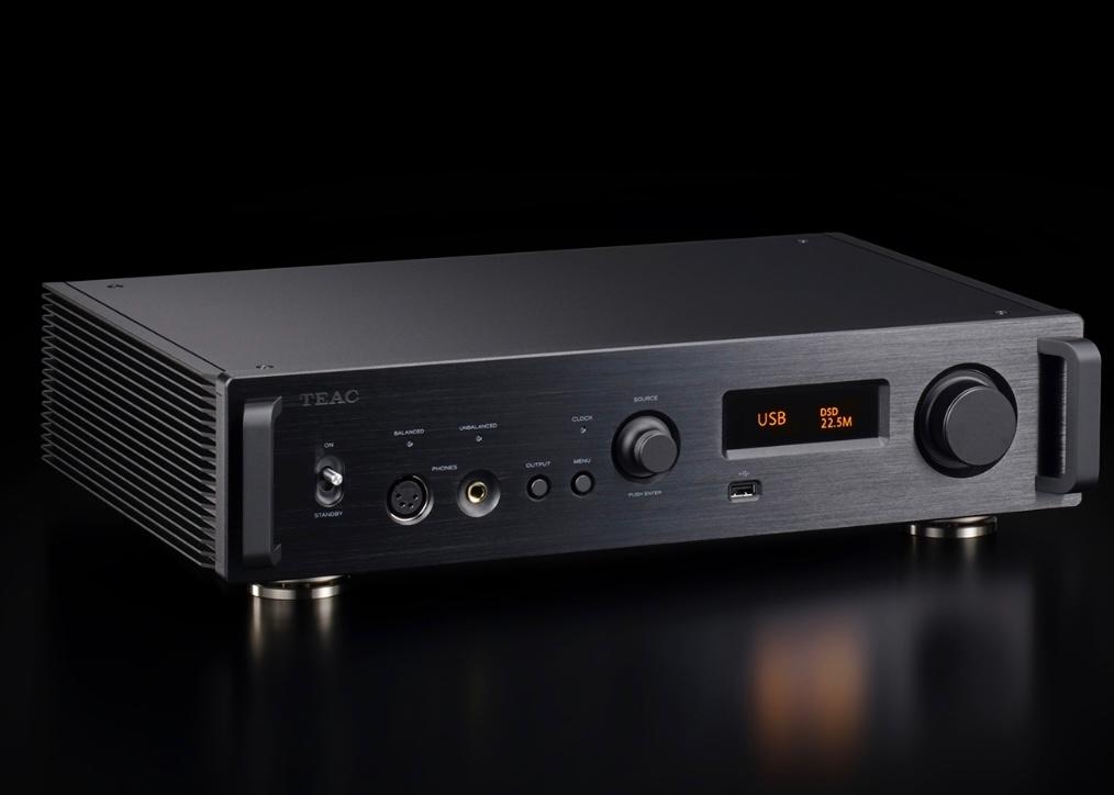 TEAC UD701N Black
