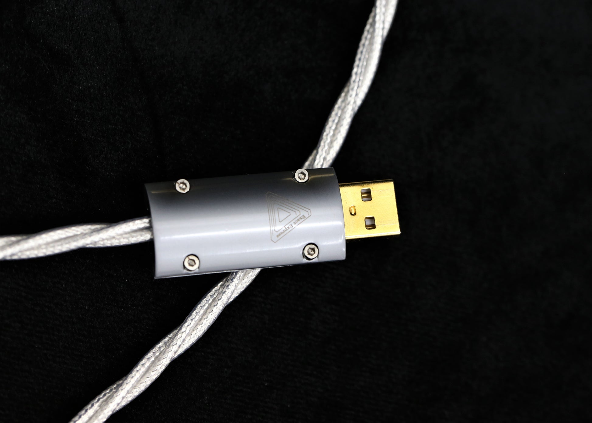 EE USB 線