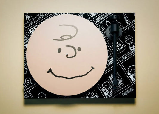 ProJect Peanuts Turntable